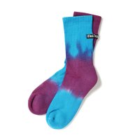 <img class='new_mark_img1' src='https://img.shop-pro.jp/img/new/icons49.gif' style='border:none;display:inline;margin:0px;padding:0px;width:auto;' />CHALLENGER - BORDER TIE DYE SOCKS