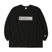 <img class='new_mark_img1' src='https://img.shop-pro.jp/img/new/icons49.gif' style='border:none;display:inline;margin:0px;padding:0px;width:auto;' />RADIALL - Wheels CREW NECK T-SHIRT L/S