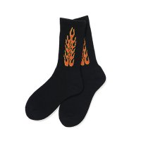 <img class='new_mark_img1' src='https://img.shop-pro.jp/img/new/icons49.gif' style='border:none;display:inline;margin:0px;padding:0px;width:auto;' />CHALLENGER - FLAMES SOCKS