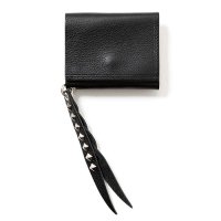 <img class='new_mark_img1' src='https://img.shop-pro.jp/img/new/icons49.gif' style='border:none;display:inline;margin:0px;padding:0px;width:auto;' />CALEE - Plane Leather Multi Wallet＜STUDS CHARM＞
