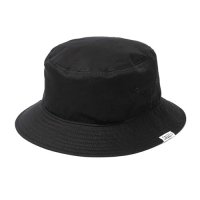 <img class='new_mark_img1' src='https://img.shop-pro.jp/img/new/icons5.gif' style='border:none;display:inline;margin:0px;padding:0px;width:auto;' />CALEE - Wappen & Embroidery bucket hat -Type B-