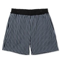 <img class='new_mark_img1' src='https://img.shop-pro.jp/img/new/icons5.gif' style='border:none;display:inline;margin:0px;padding:0px;width:auto;' />CALEE - Diamond Jacquard Relax Shorts