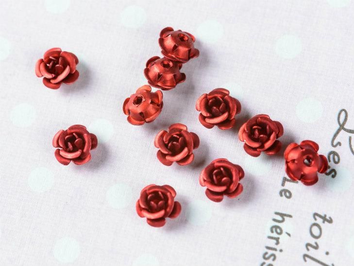 高品質アルミバラ マットメタルカラー 径約6mm 約10個 レッド 通し穴付き 1穴 花 ばら アクセサリーパーツ デコ ネイル 部品 ハンドメイド アクセサリー パーツ レジン用品のネット通販 紗や工房 高品質アルミバラ マットメタルカラー 径約6mm 約10個 レッド 通し穴付き 1穴 花 ばら アクセサリーパーツ デコ ネイル 部品 ハンドメイド アクセサリー パーツ レジン用品のネット通販 紗や工房