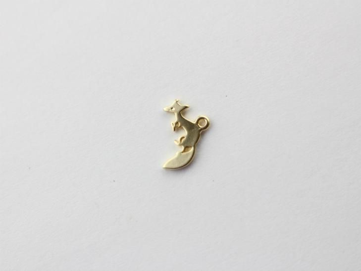 チャーム真鍮製 キツネシルエット 約10x7mm マットゴールド 1個 きつね 狐 カン付き レジン ハンドメイド パーツ アクセサリーパーツ ハンドメイド アクセサリー パーツ レジン用品のネット通販 紗や工房 チャーム真鍮製 キツネシルエット 約10x7mm マットゴールド 1個 きつね 狐 カン付き レジン ハンドメイド パーツ アクセサリーパーツ ハンドメイド アクセサリー パーツ レジン用品のネット通販 紗や工房