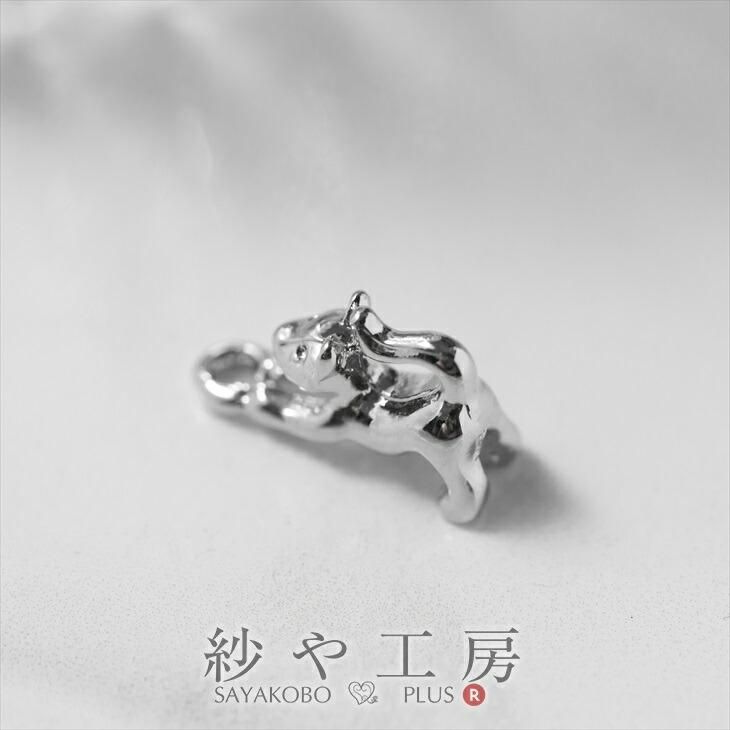はくとん　　ねこパーツ4　猫シリーズチャームパーツ　レジンハンドメイド アクリル猫パーツ 4個 猫 ネコ ねこ 動物 チャーム 樹脂 手作り