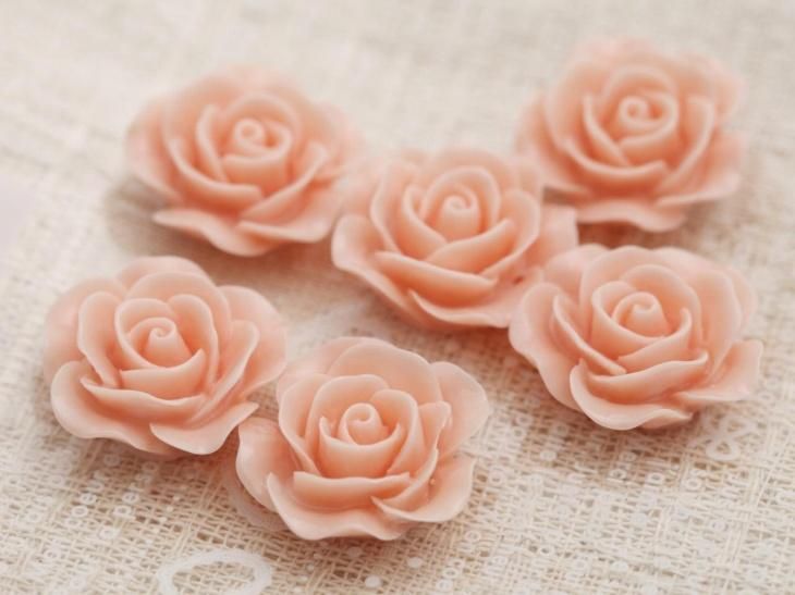 フラワーカボション バラ約5個 24mm コーラルピンク 2 4cm 1つ穴 お花 花 ハンドメイド ハンドメイド アクセサリー パーツ レジン用品のネット通販 紗や工房 フラワーカボション バラ約5個 24mm コーラルピンク 2 4cm 1つ穴 お花 花 ハンドメイド ハンドメイド アクセサリー パーツ レジン用品のネット通販 紗や工房