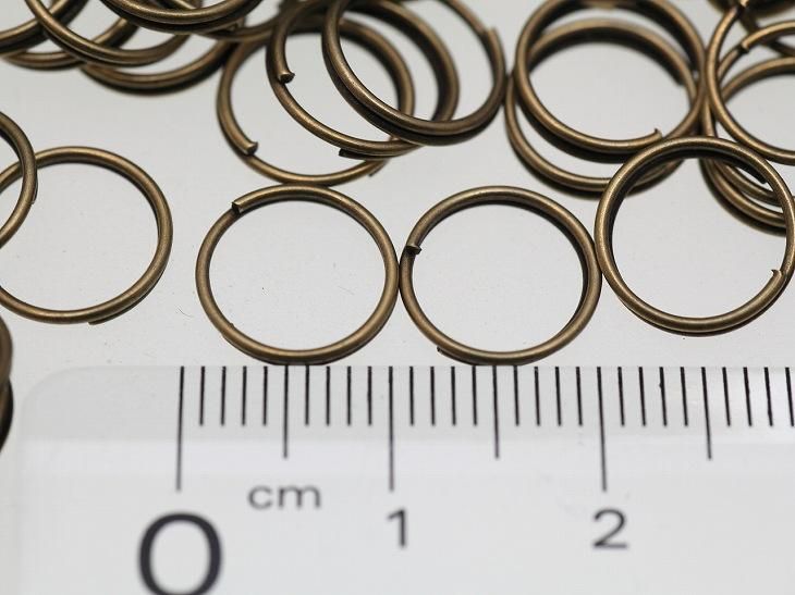 二重カン 線径:約0.7mm 10mm アンティークゴールド 100個 100ヶ 二重リング 接続金具 丸環 マルカン 副資材 基本パーツ 約1cm パーツ 二重カン 線径:約0.7mm 10mm アンティークゴールド 100個 100ヶ 二重リング 接続金具 丸環 マルカン 副資材 基本パーツ 約1cm パーツ