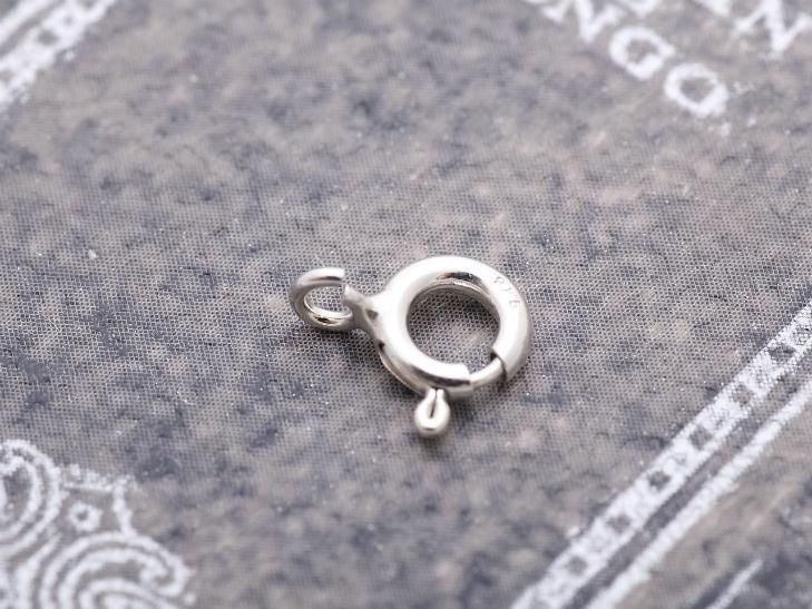 シルバー925引き輪 約5 5mm 1個 スプリングクラスプ 留め金具 アクセサリーパーツ ビーズパーツ 副資材 金属 部品 素材 ハンドメイド アクセサリー パーツ レジン用品のネット通販 紗や工房 シルバー925引き輪 約5 5mm 1個 スプリングクラスプ 留め金具 アクセサリーパーツ ビーズパーツ 副資材 金属 部品 素材 ハンドメイド アクセサリー パーツ レジン用品のネット通販 紗や工房