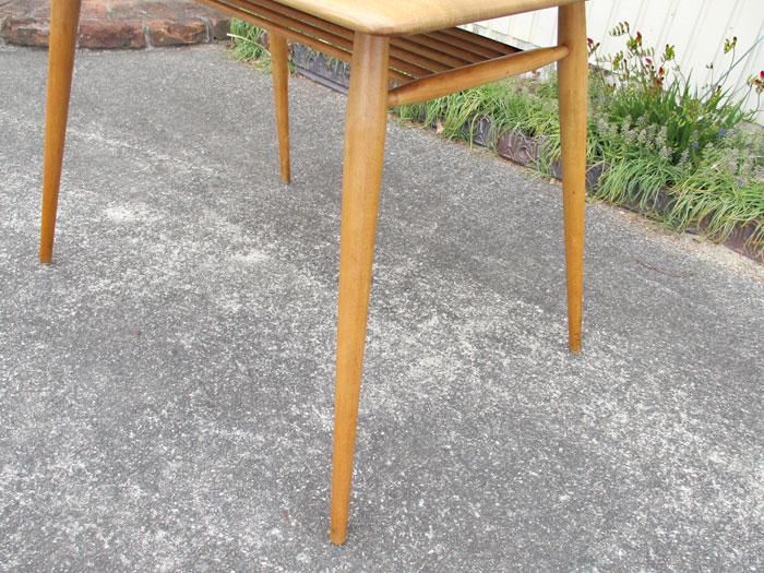 アーコール ブレックファーストテーブル | テーブル - エフペック