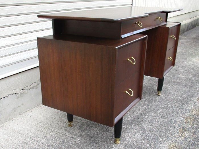 G-plan トラー＆ブラック デスク | ヴィンテージ家具 - エフペック