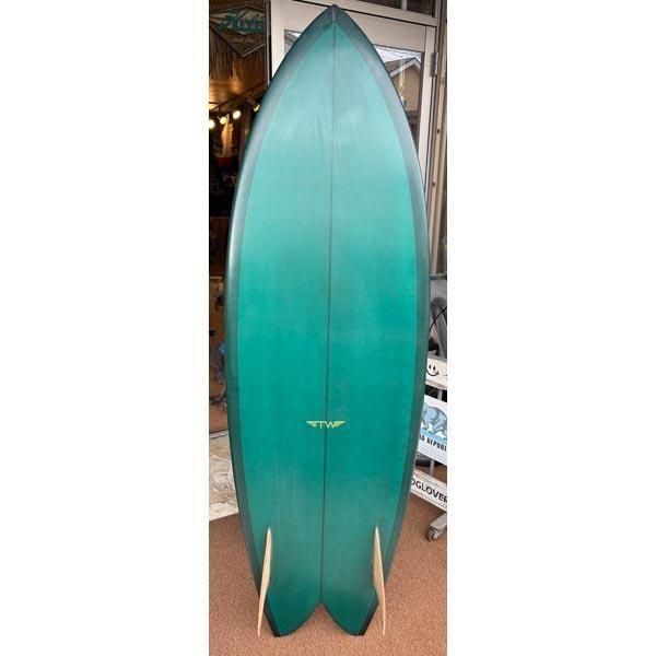 【限界値下げ】タイラーウォーレンDREAM FISH  5’5 中古ボード 】タイラー・ウォーレン/ドリームフィッシュ/ 5'4