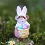 Hoppy Easter Girl　　Wee Forest Folk