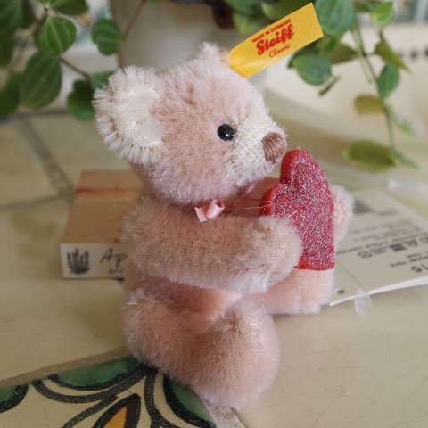 シュタイフ ハートを持ったテディベア STEIFF TEDDY BEAR WITH