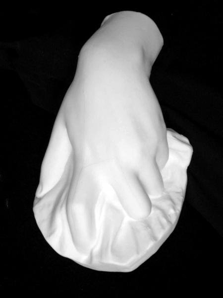 B-510　男の手（布持ち） - 日本で唯一の石膏像専門ショップ「石膏像ドットコム」