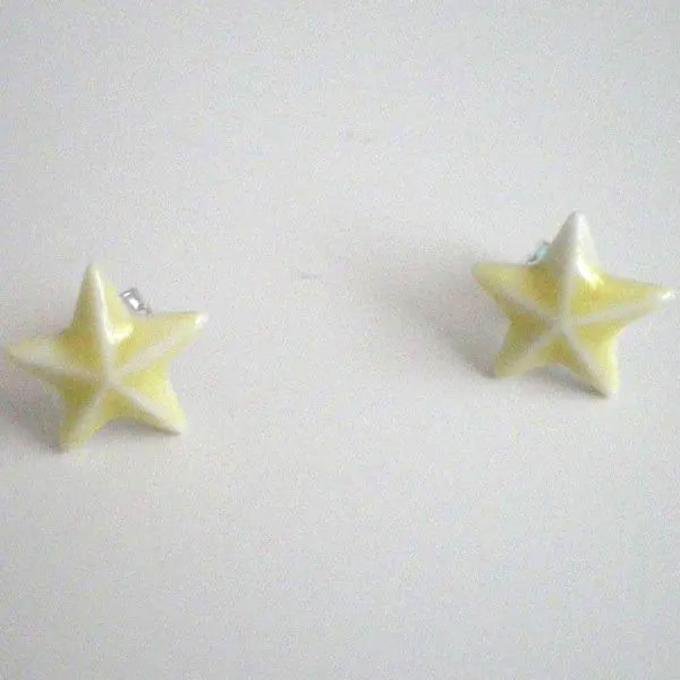 mememe スターピアス　イエロー　Star stud earrings