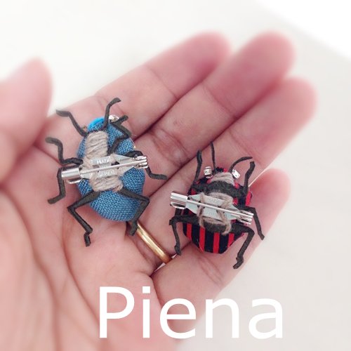 ルリクチブトカメムシ №0003 - 生意気猫のいるお店 Piena