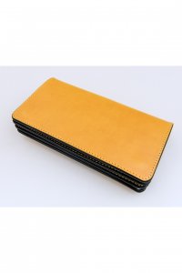 <img class='new_mark_img1' src='https://img.shop-pro.jp/img/new/icons14.gif' style='border:none;display:inline;margin:0px;padding:0px;width:auto;' />GERUGAۥ륬 LEATHER WALLET -LONG- YELLOW/SILVER