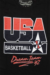 <img class='new_mark_img1' src='https://img.shop-pro.jp/img/new/icons16.gif' style='border:none;display:inline;margin:0px;padding:0px;width:auto;' />MITCHELL&NESS TEAM USA S/S TEE【BLK/RED】