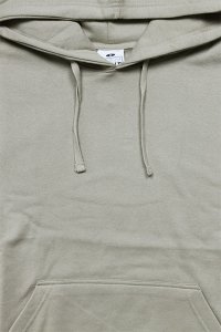 <img class='new_mark_img1' src='https://img.shop-pro.jp/img/new/icons16.gif' style='border:none;display:inline;margin:0px;padding:0px;width:auto;' />PROCLUB COMFORT PULL HOODIE 【BEIGE】
