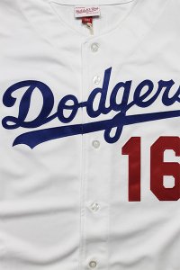 <img class='new_mark_img1' src='https://img.shop-pro.jp/img/new/icons16.gif' style='border:none;display:inline;margin:0px;padding:0px;width:auto;' />MITCHELL&NESS AUTHENTIC BASEBALL JERSEY DODGERS NOMO【WHT/BLU/RED】