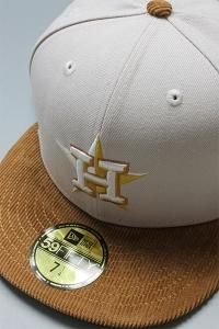 <img class='new_mark_img1' src='https://img.shop-pro.jp/img/new/icons16.gif' style='border:none;display:inline;margin:0px;padding:0px;width:auto;' />NEWERA 59fifty ASTROS 2017 WORLD SERIES CORDUROYTAN/WHEAT