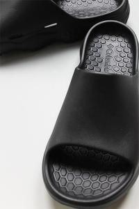 Columbia THRIVETM REVIVE SANDALBLK