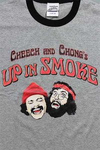 <img class='new_mark_img1' src='https://img.shop-pro.jp/img/new/icons16.gif' style='border:none;display:inline;margin:0px;padding:0px;width:auto;' />Cheech&Chong UP IN SMOKE RINGER TEEGRY/BLK