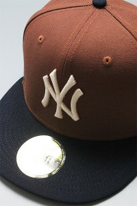<img class='new_mark_img1' src='https://img.shop-pro.jp/img/new/icons16.gif' style='border:none;display:inline;margin:0px;padding:0px;width:auto;' />NEWERA 59fifty YANKEES YANKEE STADIUM PATCHBRN/NVY