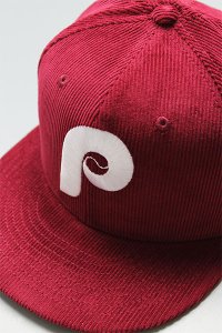 <img class='new_mark_img1' src='https://img.shop-pro.jp/img/new/icons16.gif' style='border:none;display:inline;margin:0px;padding:0px;width:auto;' />NEWERA 59fifty PHILLIES CORDUROY【BUR】