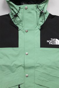 <img class='new_mark_img1' src='https://img.shop-pro.jp/img/new/icons16.gif' style='border:none;display:inline;margin:0px;padding:0px;width:auto;' />THE NORTH FACE 1986 RETRO MOUNTAIN JACKET DEEP GRASS GREEN