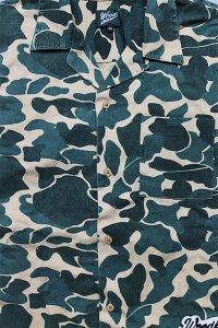 <img class='new_mark_img1' src='https://img.shop-pro.jp/img/new/icons16.gif' style='border:none;display:inline;margin:0px;padding:0px;width:auto;' />WOODBLOCK SS OPEN COLLAR SHIRTSD.CAMO