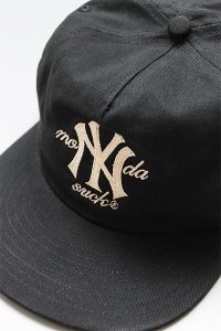 MONDAYSUCK NYC SNAP BACK CAPBLK