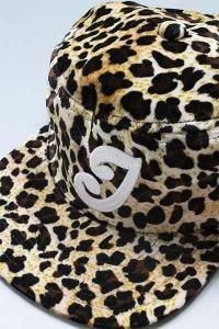 2IDIOTS LABEL PILLBOX CAP LEOPARDLEO