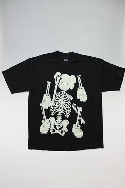 KAWS X CLIPSE LET GOD SORT EM OUT TEE BOX SET【BLK/BONE