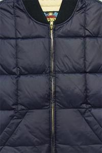 EDDIE BAUER CANADIAN VESTNVY