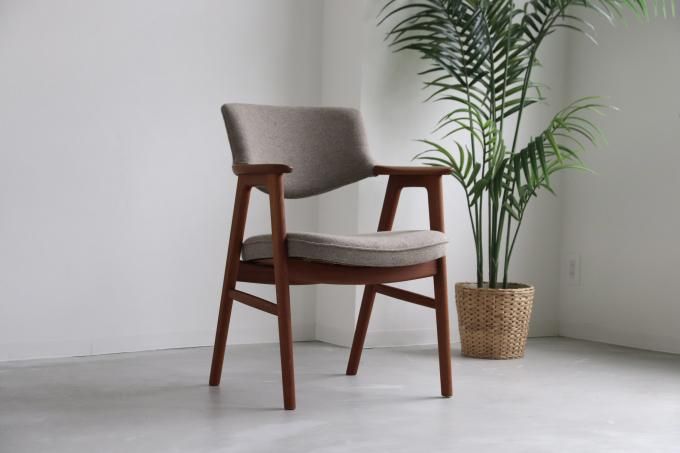 北欧ヴィンテージ家具】Erik Kirkegaard エリック・キルケゴーデ