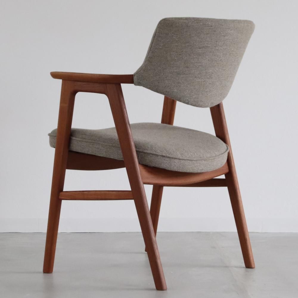 北欧ヴィンテージ家具】Erik Kirkegaard エリック・キルケゴーデ