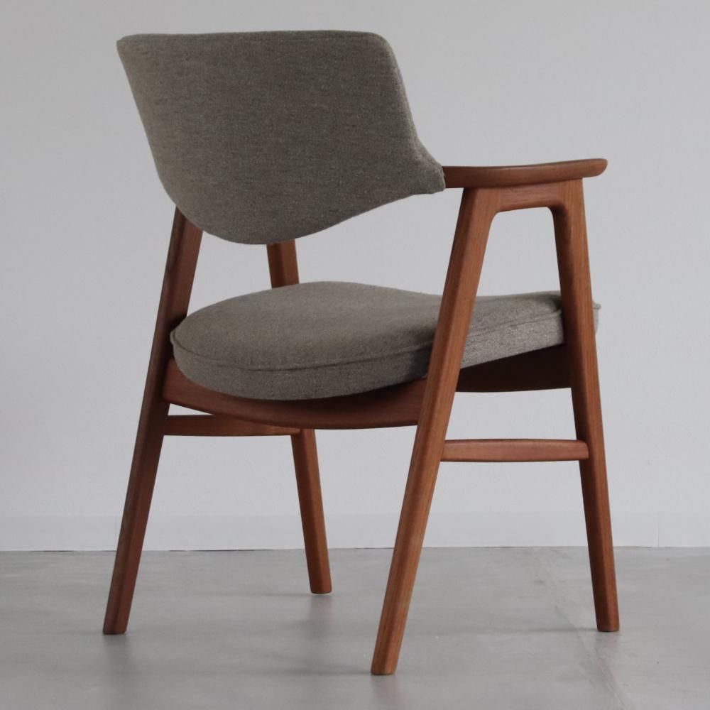 北欧ヴィンテージ家具】Erik Kirkegaard エリック・キルケゴーデ