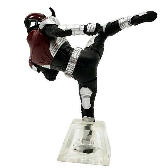 バンダイ 仮面ライダーカブト フィギュア S.H.Figuarts（真骨彫製法） 仮面ライダーカブト ライダー