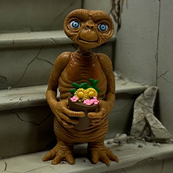 タカラトミーアーツ　E.T. 名場面コレクション ～ボクたちの大好きなE.T.～　E.T.と鉢植え