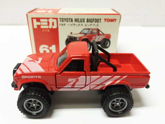 ベルギー製 トミカ赤箱日本製No.61トヨタハイラックス4WD - ミニカー