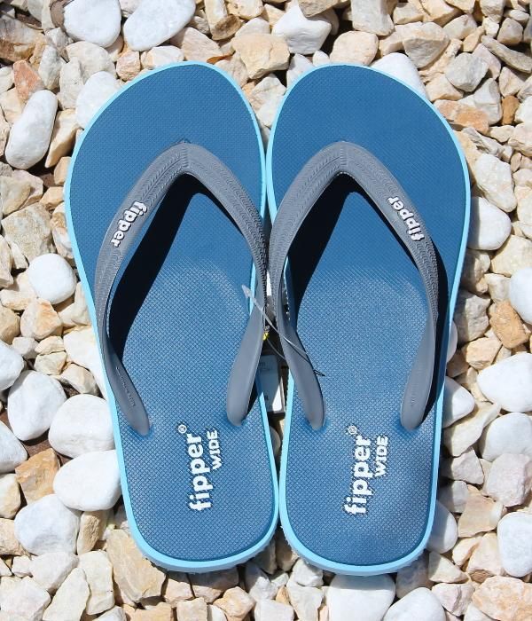 Fipper beach sandals  WIDE