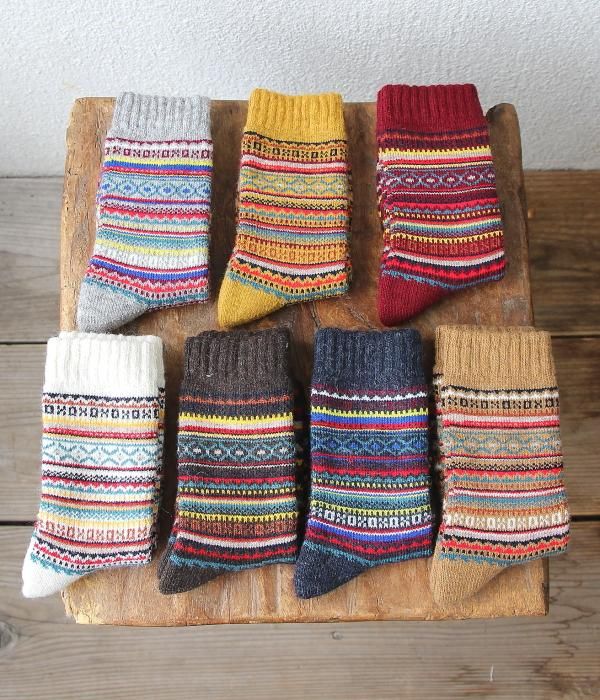<img class='new_mark_img1' src='https://img.shop-pro.jp/img/new/icons5.gif' style='border:none;display:inline;margin:0px;padding:0px;width:auto;' />H FOOTWEAR WOOL FAIR ISLE