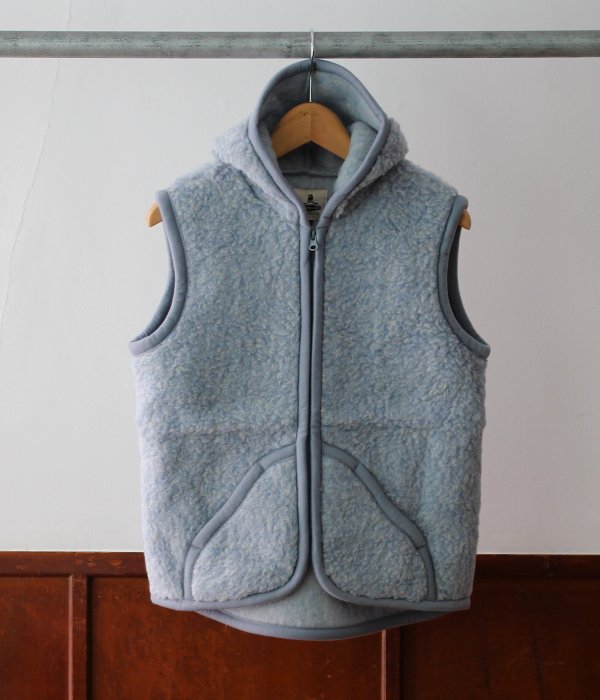 <img class='new_mark_img1' src='https://img.shop-pro.jp/img/new/icons5.gif' style='border:none;display:inline;margin:0px;padding:0px;width:auto;' />【COLDBREAKER】 WOOL HOODIE VEST 