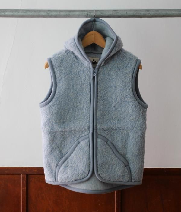 <img class='new_mark_img1' src='https://img.shop-pro.jp/img/new/icons5.gif' style='border:none;display:inline;margin:0px;padding:0px;width:auto;' />【COLDBREAKER】 WOOL HOODIE VEST