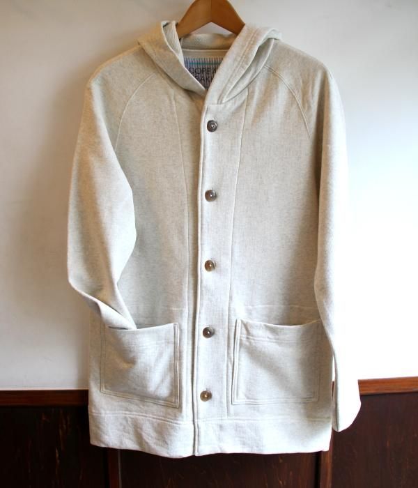 <img class='new_mark_img1' src='https://img.shop-pro.jp/img/new/icons5.gif' style='border:none;display:inline;margin:0px;padding:0px;width:auto;' />HOODIE JERSEY COAT