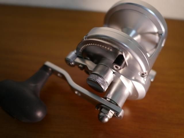大人気新品をすべて ベイトリール:ジギングと投げ釣り:SX5.3MC 右ハンドル リール