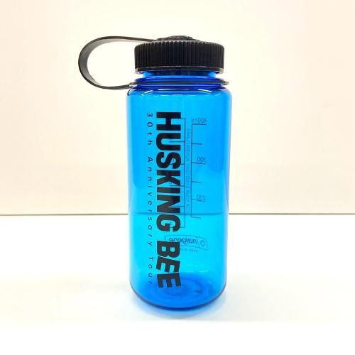 <img class='new_mark_img1' src='https://img.shop-pro.jp/img/new/icons5.gif' style='border:none;display:inline;margin:0px;padding:0px;width:auto;' />HUSKING BEE_30th Anniversary Tour Nalgeneボトル