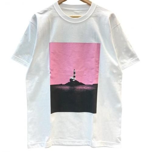 <img class='new_mark_img1' src='https://img.shop-pro.jp/img/new/icons5.gif' style='border:none;display:inline;margin:0px;padding:0px;width:auto;' />toe_NOW I SEE THE LIGHT Tee (WHITE)