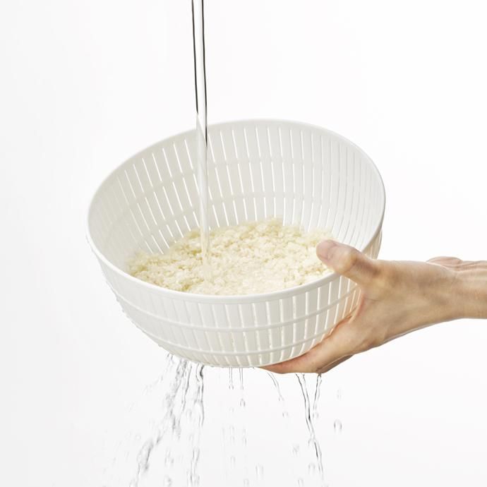 133931581 like-it / Colander & Bowl 米とぎにも使えるザルとボウル - ホワイト<img class='new_mark_img2' src='https://img.shop-pro.jp/img/new/icons47.gif' style='border:none;display:inline;margin:0px;padding:0px;width:auto;' /> 02